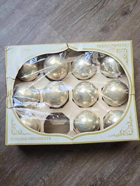 Shiny Brite Other - Vintage Shiny Brite Silver Glass Christmas Ornaments 1950's